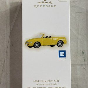 Hallmark 2004 Chevrolet SSR All American Trucks #15 Die-Cast Ornament NEW